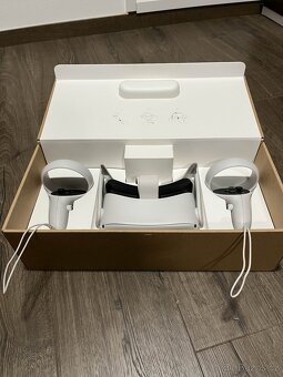 VR Okulus Meta Quest 2 - 4