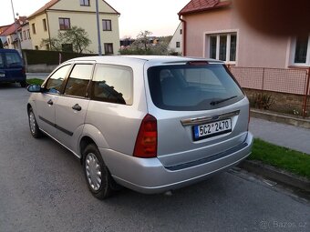 Prodám Ford Focus - 4