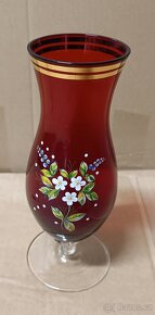 krásná skleněná váza ze sklárny z Kamenice nad Lipou - 4