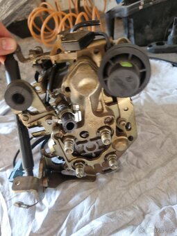 Čerpadlo 1.9D Peugeot - 4