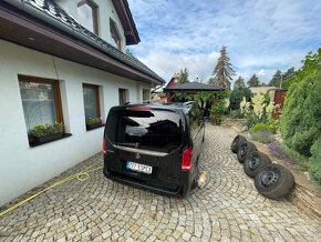 Prodám Mercedes - Benz třídy V 250l - 4