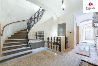 Prodej rodinného domu 740 m2 Husovo náměstí, Nové Město nad  - 4