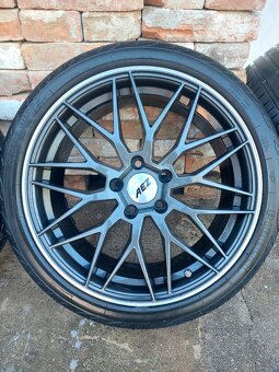 Alu kola AEZ crest dark R18 5x112 - 4