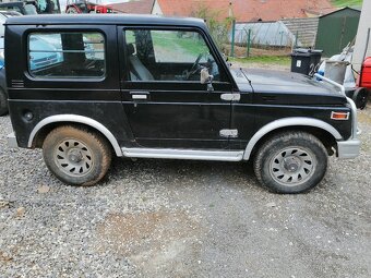 2 Suzuki Samurai - 4