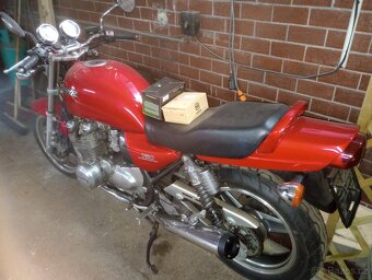 Kawasaki Zephyr 750 - 4