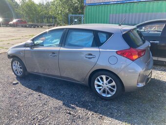 Toyota Auris 1.6 vvt-i 2014 - 4