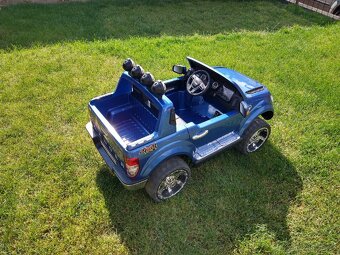 Dětské auto Ford Ranger/ HECHT - 4