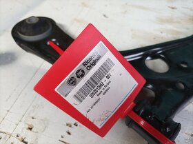 Fiat Panda 2012- přední spodní ramena L+P ORIG - 4