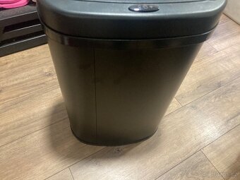 Bezkontaktní odpadkový koš, automaticky otvírací kos - 4