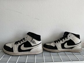 Nike Air Jordan 1 Mid - 4