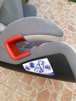 Autosedačka Chicco - 4
