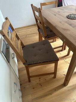 Jídelní stůl IKEA - 4