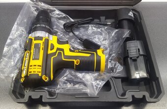 NOVÁ Aku vrtačka, 2x baterie, příslušenství - 4