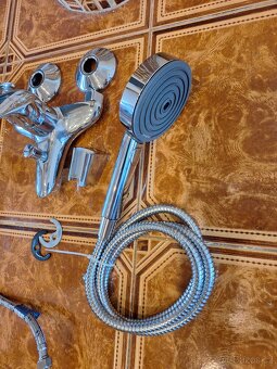 komplet vanová a umyvadlová baterie - 4