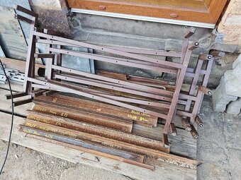 Železo, hutní materiál, jekly, vingle, překlady 15-20Kč/kg - 4