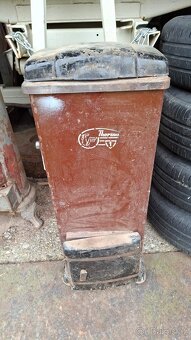 Kamna Petry,Mora 242. - 4