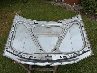 Kapota Volkswagen Golf 4 - 4