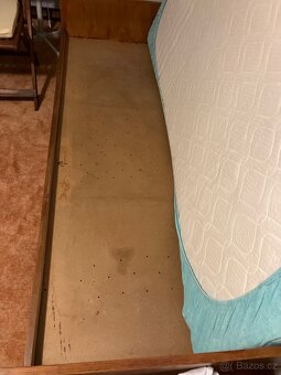 Stará postel - 4