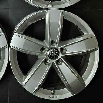 Originální ALU disky VW 6,5Jx17 ET38 A019A - 4