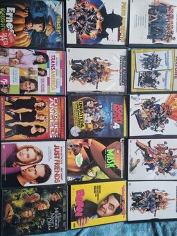 Přes 400 original DVD - 4