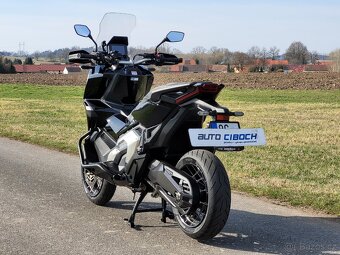 HONDA X-ADV 750 - 4