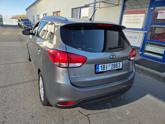 Kia Carens 1.7 CRDI 2015 107 000 km - 4