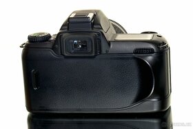 Nikon F65 NEPOUŽÍVANÝ TOP STAV - 4