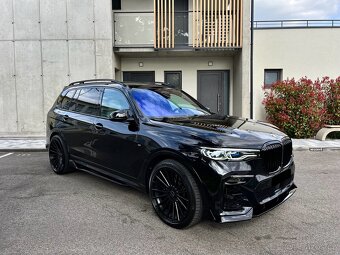 BMW X7 M 50i REZERVACE - 4