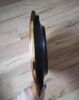 NOVÉ zlaté nástěnné hodiny jdoucí OPAČNÝM SMĚREM, s krabicí - 4