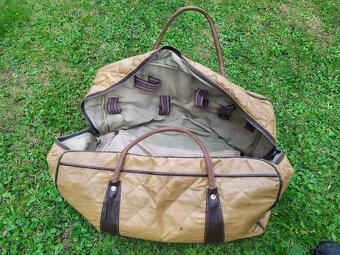Prodám velice zachovalý „retro“ vysavač - 4