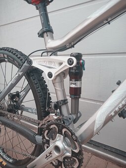 Nabízím celopéro TREK Fuel ex.6. velikosti S - 4