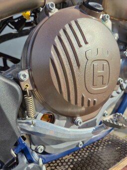 HUSQVARNA FC 250 - 4