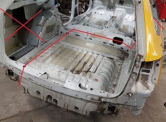 Výřez karoserie, pravá zadní část Octavia III Combi, CNG - 4