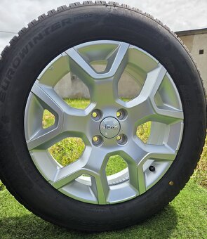 Nová zimní sada JEEP AVENGER 17" 4x108 215/60/17 - 4