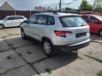 ŠKODA KAROQ 2,0 TDi,4x4 AUTOMAT,KLIMA,ESP.ABS,ČR,SERVISKA - 4