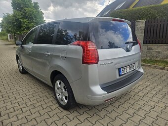 Peugeot 5008 1.6 HDI, automat, 7 míst - 4