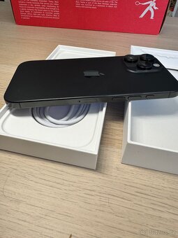 iPhone 16 pro max - 4
