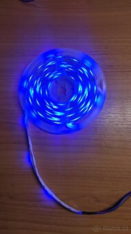 Led pásek barevný se zdrojem - 4