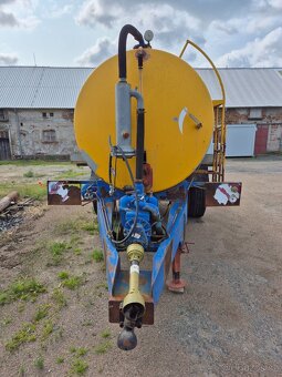 Fekál 8000l - 4