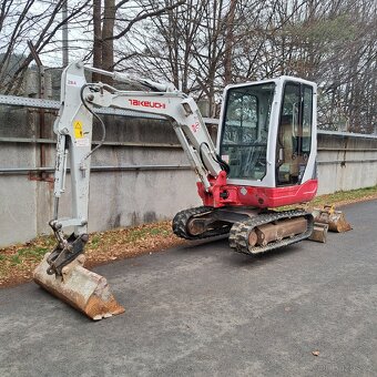 Minibagr Takeuchi TB228 - 4