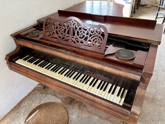 Historické klavírní křídlo Bösendorfer - 4