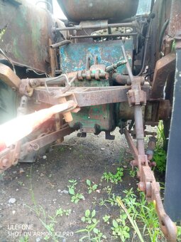 Nabízím Zetor 25 A k renovaci. - 4