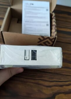 MikroTik RouterBOARD rb750Gr3 - 4