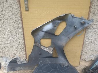 Suzuki GSX-R K1 náhradní díly #8 - 4