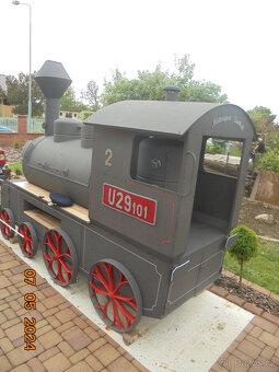 ZAHRADNí GRiL,UDíRNA - 4