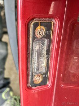 Páté dveře Škoda Roomster - 4