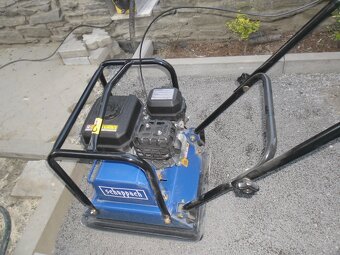 Vibrační deska-půjč si mě - 4