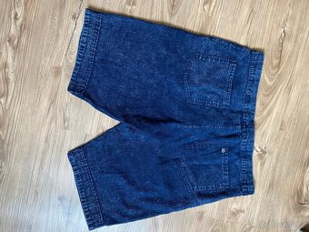 Dámské kalhoty ke kolenům vel. L - 4