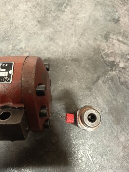 Hydraulické čerpadlo + ventil zetor 7011-7745 - 4
