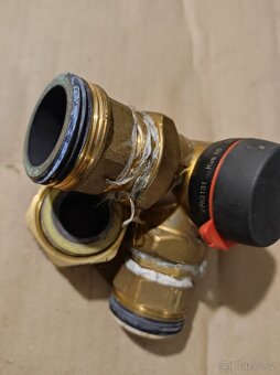 Trojcestny směšovací ventil - 4